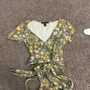 Cross tie crop top